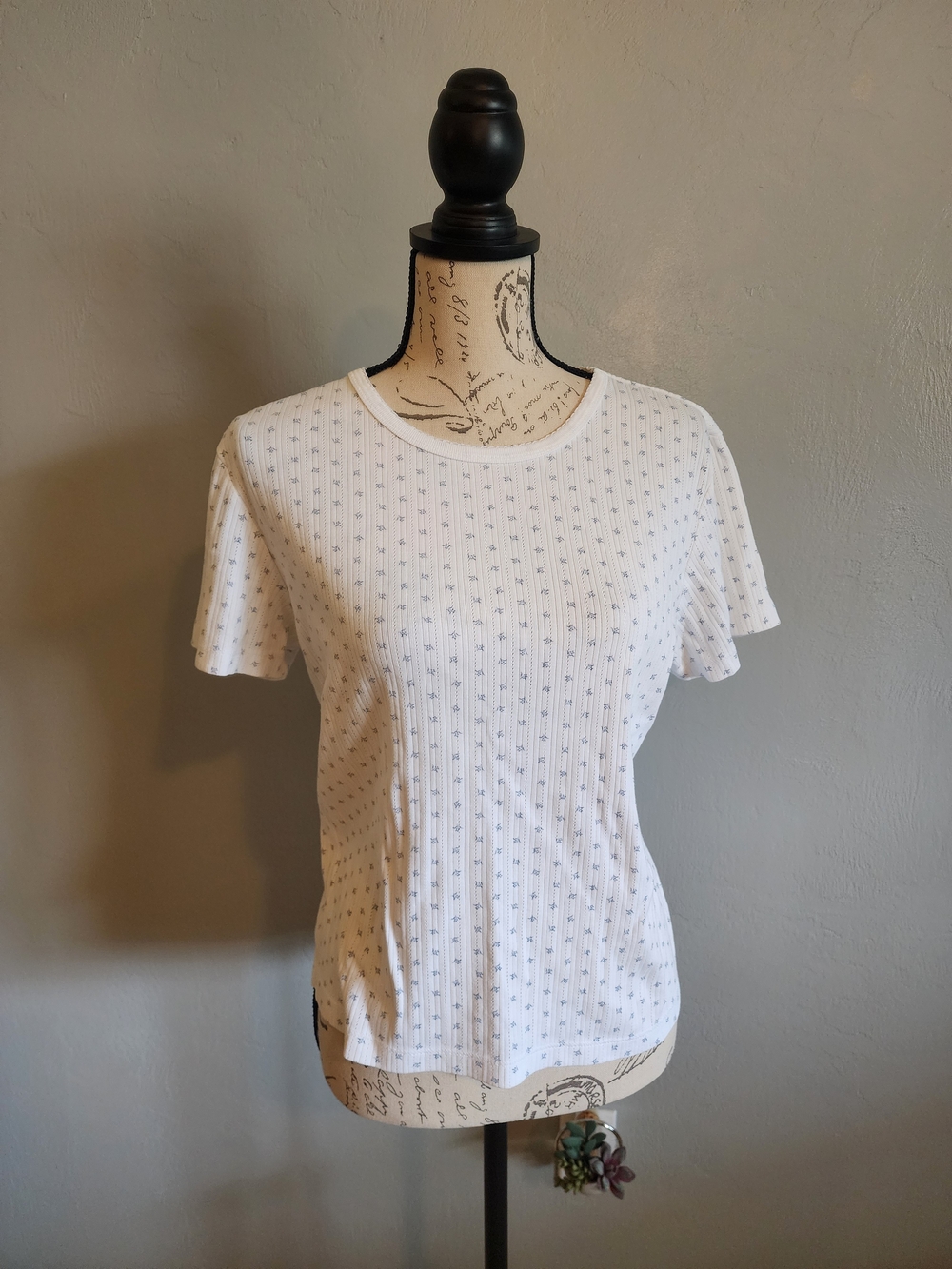 L.L. Bean 100% Cotton Short Sleeve Tee with Light Blue Floral Print